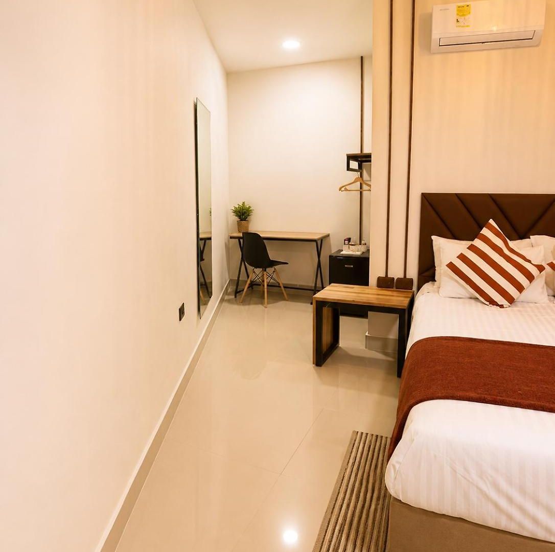 Ethnic Thematic Hotel