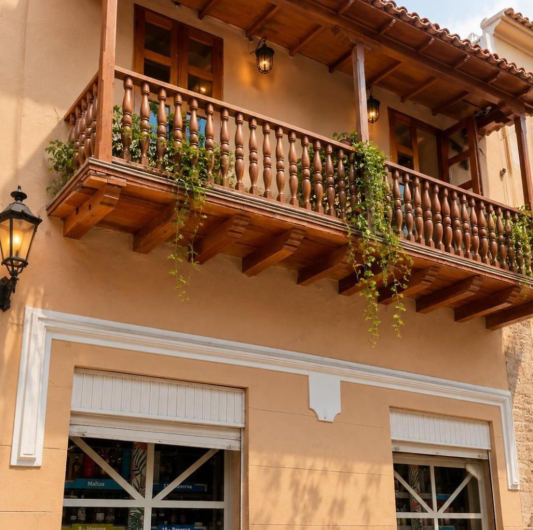 Ethnic Thematic Hotel