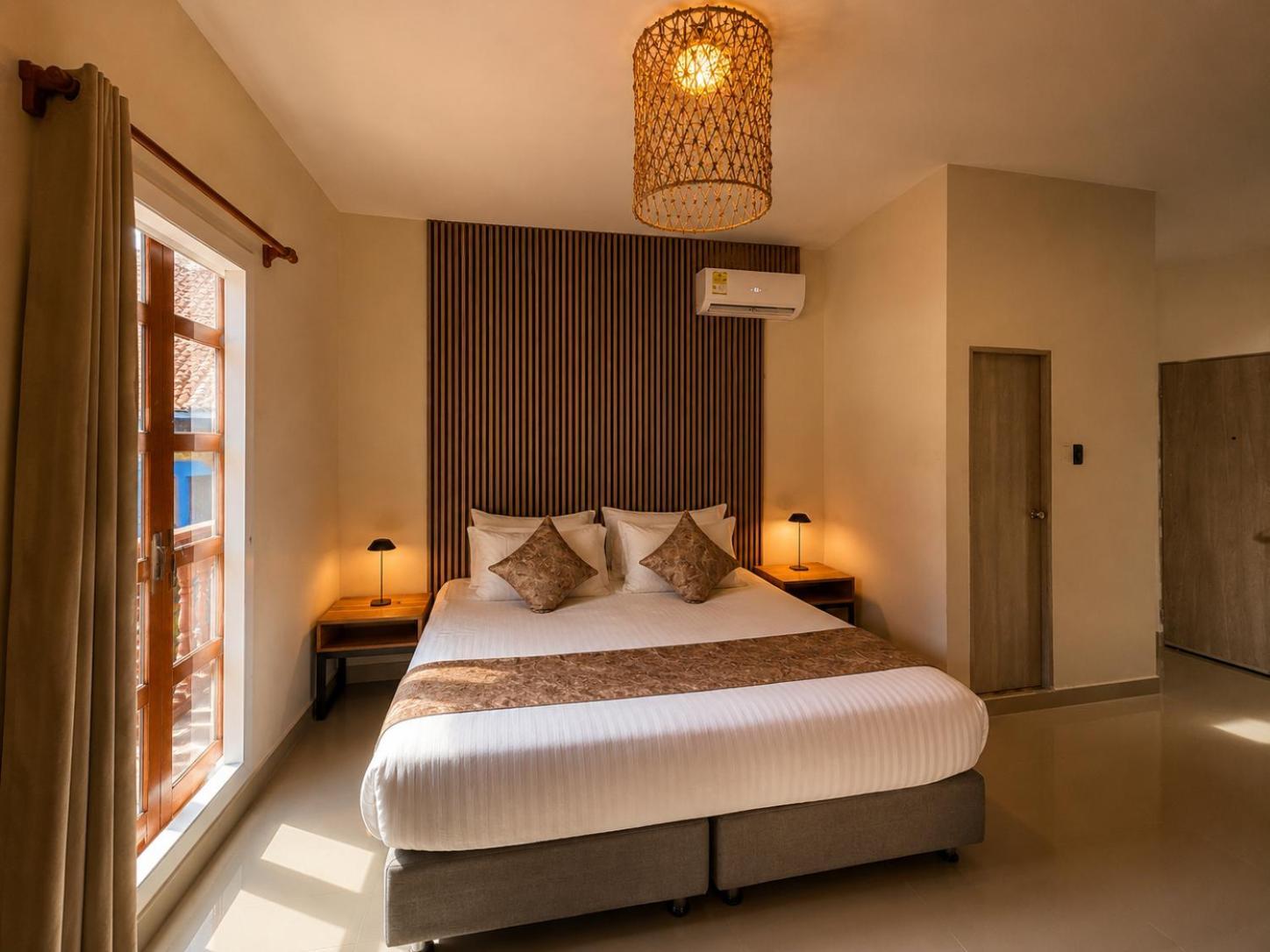 Ethnic Thematic Hotel 2*