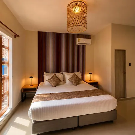 Ethnic Thematic Hotel 2*